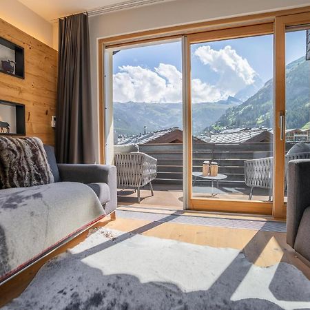 צרמט Moderne Wohnung Mit Ausblick Und Viel Sonne מראה חיצוני תמונה