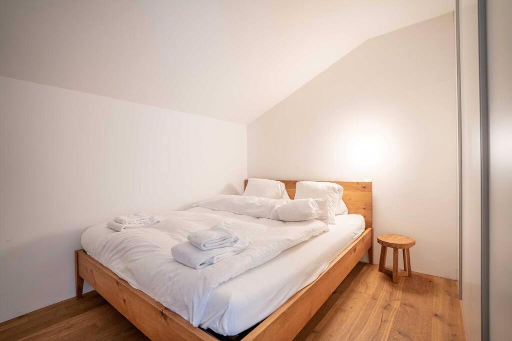צרמט Moderne Wohnung Mit Ausblick Und Viel Sonne מראה חיצוני תמונה